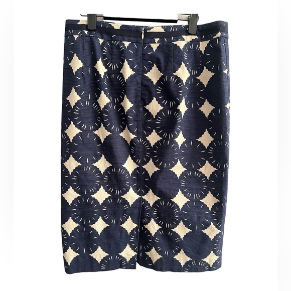 Boden Printed Pencil Skirt Geometric Circle Flowers Navy - Picture 2 of 4
